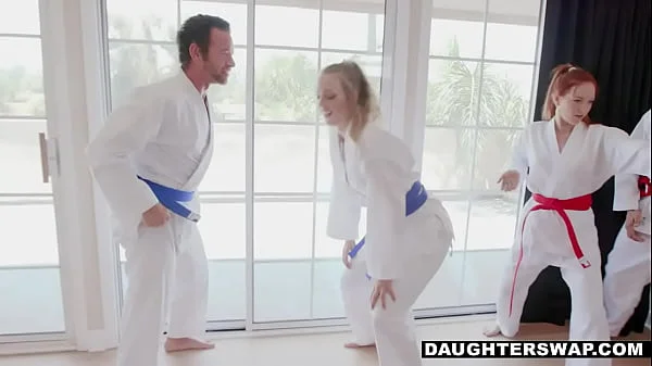 Cô gái tuổi teen gợi cảm gợi cảm